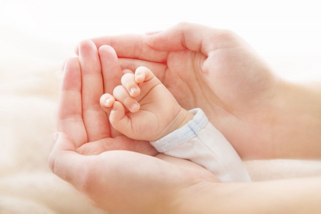 Zašto se i dalje rađaju bebe bez ekstremiteta ili sa deformitetima?